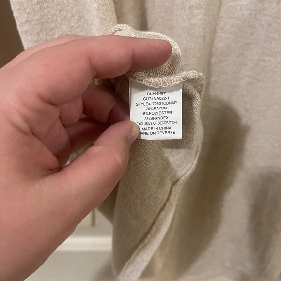 Nice Rayon Blend Cowl Neck Long Sleeve Front Pockets Pullover Small by C - Picture 4 of 4